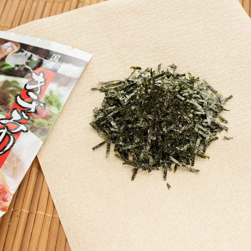 Isokoma Shredded Roasted Nori (Kizami Nori) - 3mm Cut 0.18oz/5g (Pack of 500)